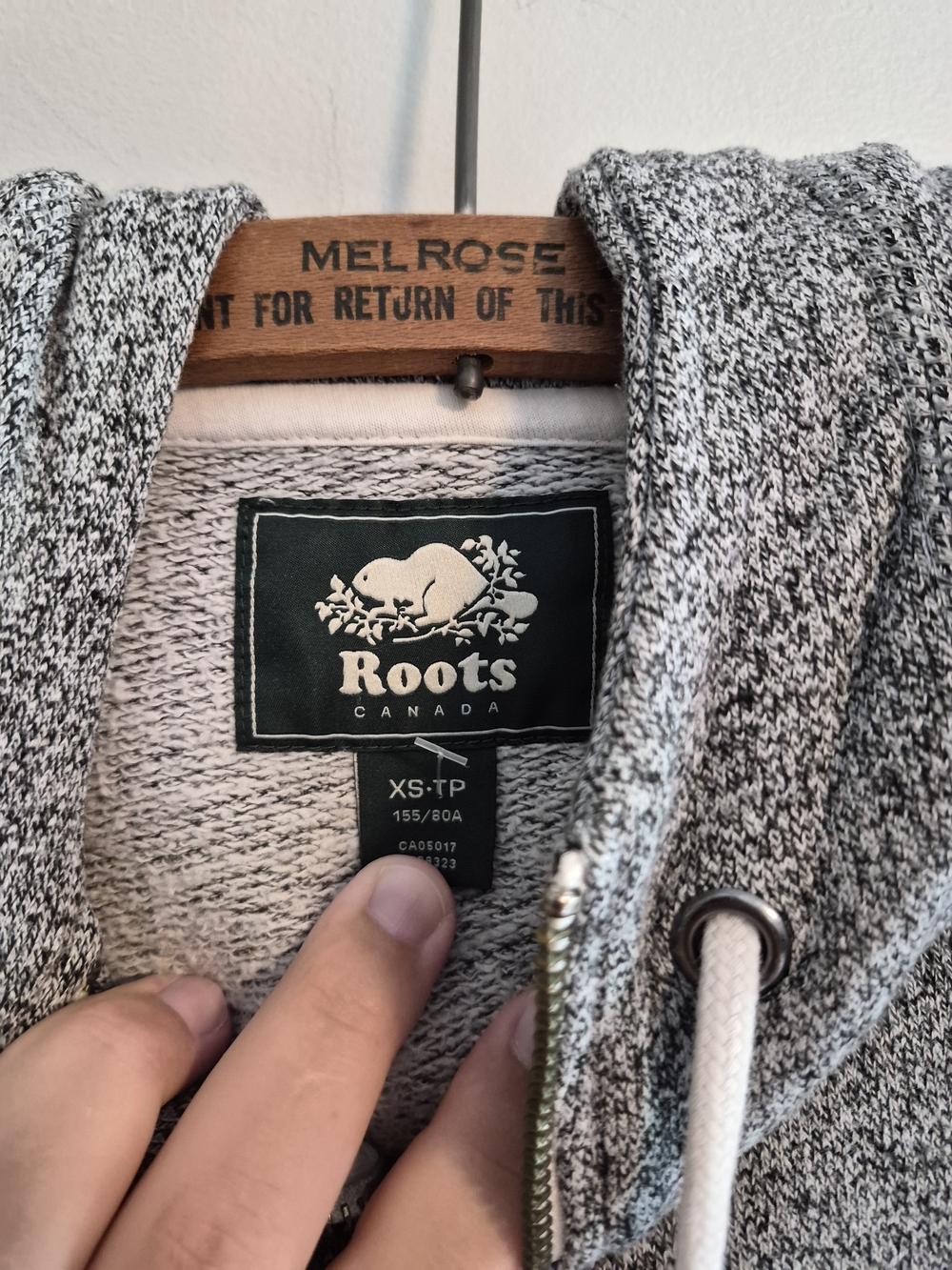 Roots XS Grey Marled Zip Up Hoodie Sweater with White Chest Logo - Picture 3 of 4